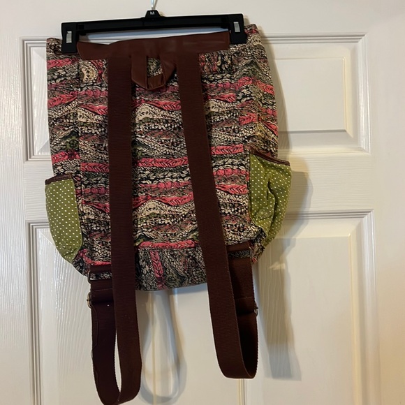 Backpack - Picture 2 of 3